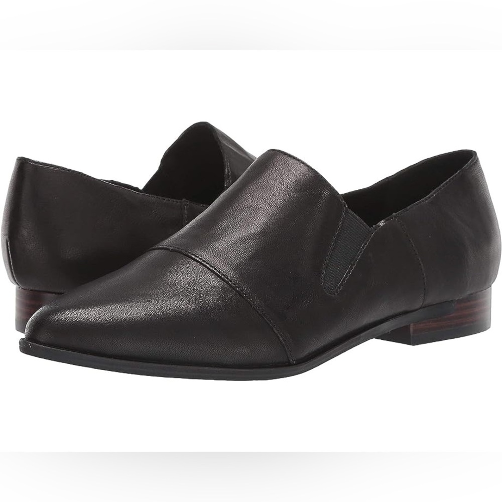 Kelsi Dagger Stone black flat size 7